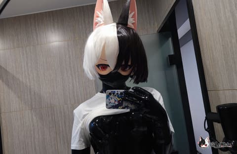 胶